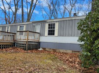 157 Oil Mill Rd, Waterford, CT 06385