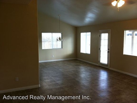 3rd image of 5517 Mar Grande Dr