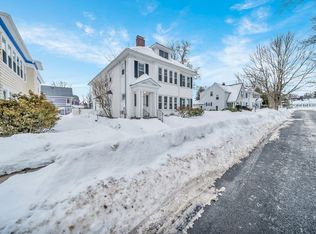 28 Richardson Ave #28, North Andover, MA 01845