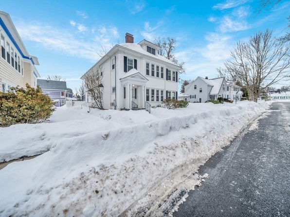 28 Richardson Ave #28