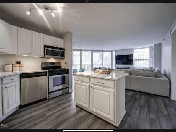 545 N Dearborn St APT 1110