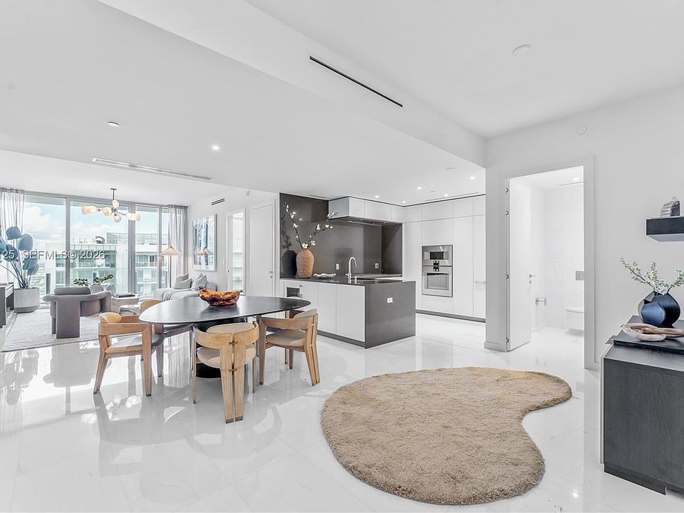 1st image of 300 Biscayne Boulevard Way #4309