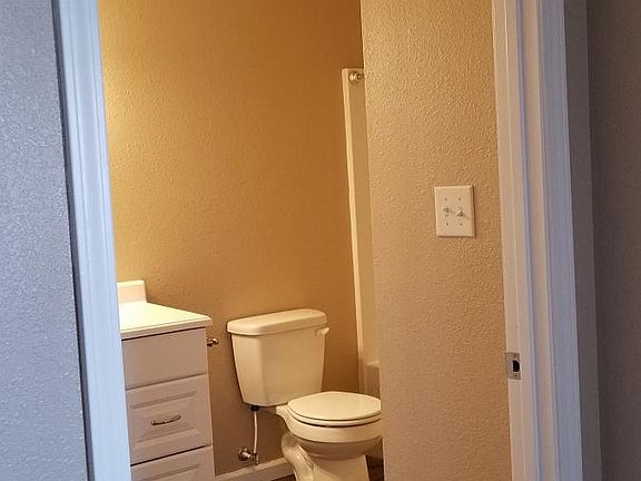 (2bed) Bathroom1_04072021