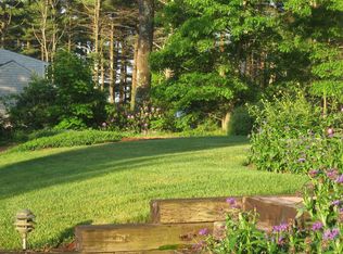30 Surrey Dr, Plymouth, MA 02360