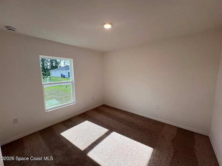 340 Wendover Rd SW — Photo 5
