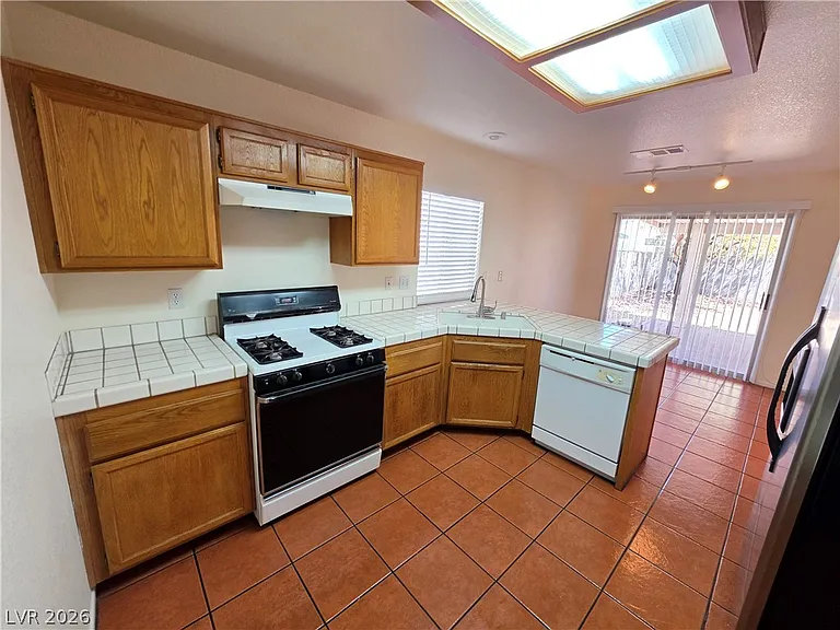 7006 Cypress Gardens Ln — Photo 7