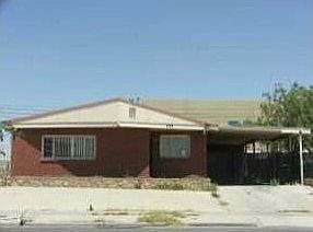 1st image of 1135 N Clark Dr