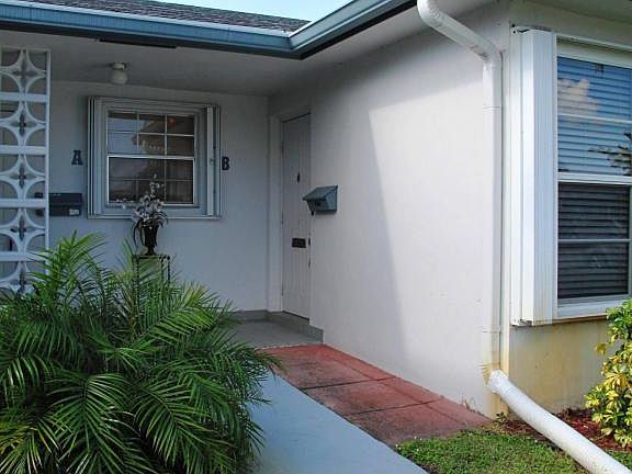 2nd image of 1162 Circle Dr APT B