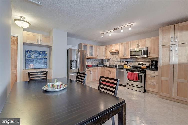 1st image of 3705 S George Mason Dr APT 1602S