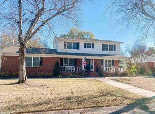 1901 W Arch Ave, Searcy, AR 72143