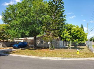 3791 38th Ave N, Saint Petersburg, FL 33713