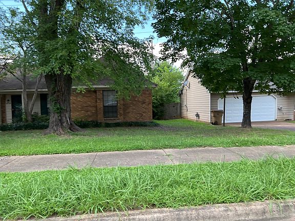 4th image of 4858 Walden Glen Dr