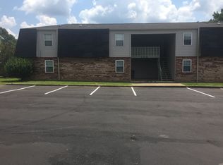 106 Ridgeway Dr APT A, Enterprise, AL 36330