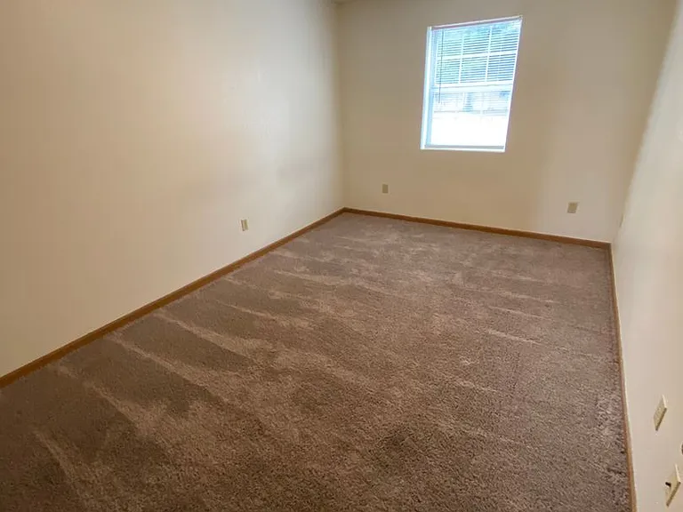 College Place Apartments — Photo 11