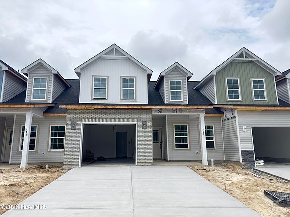 3rd image of 487 Timbercrest Circle SE
