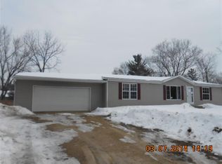2017 S Genevieve Ct, Beloit, WI 53511