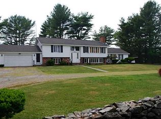 51 Harrison St, North Kingstown, RI 02852