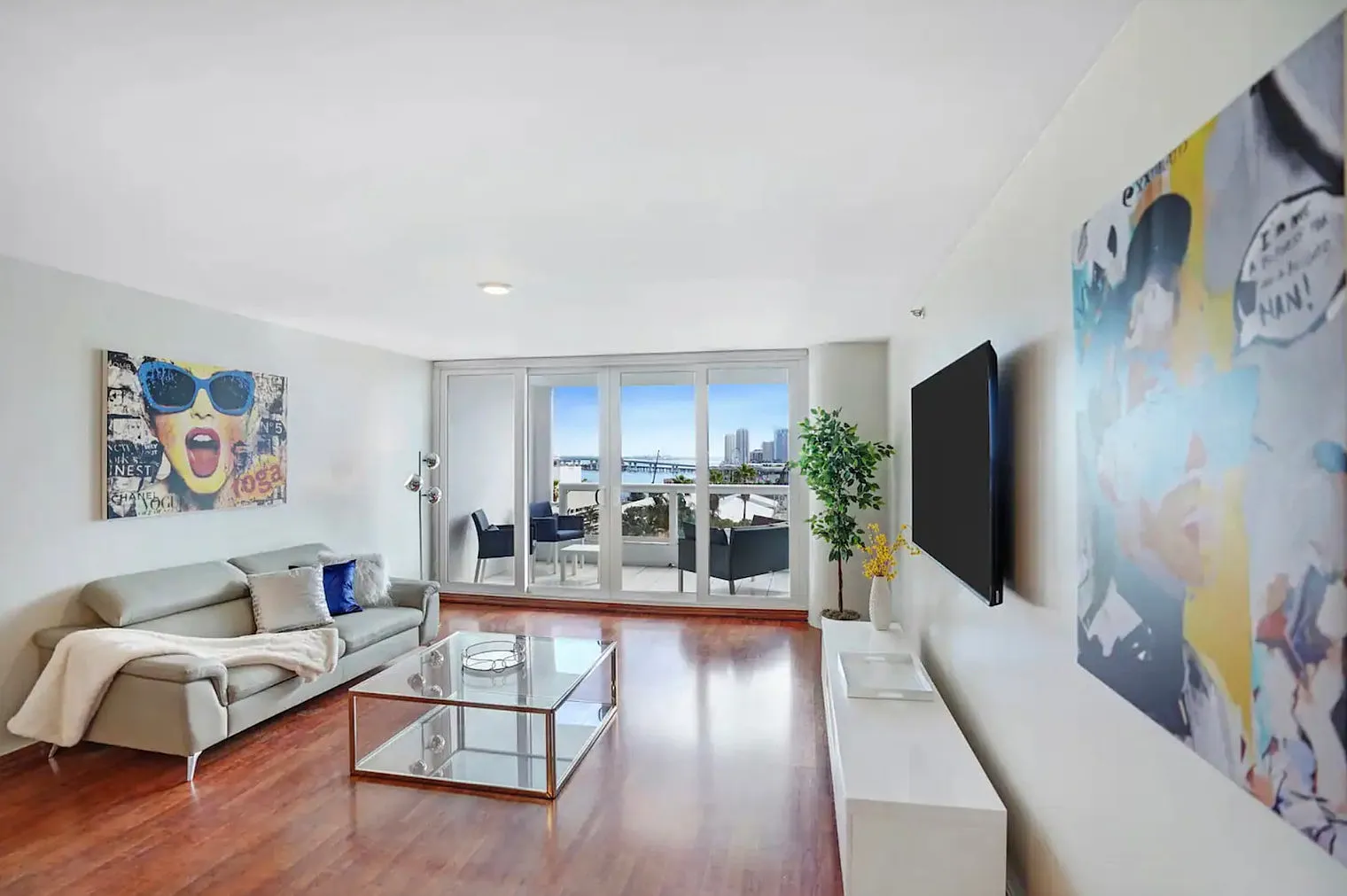 3 bed, 2.0 bath, 1506 sqft, $5,724 — Photo 3