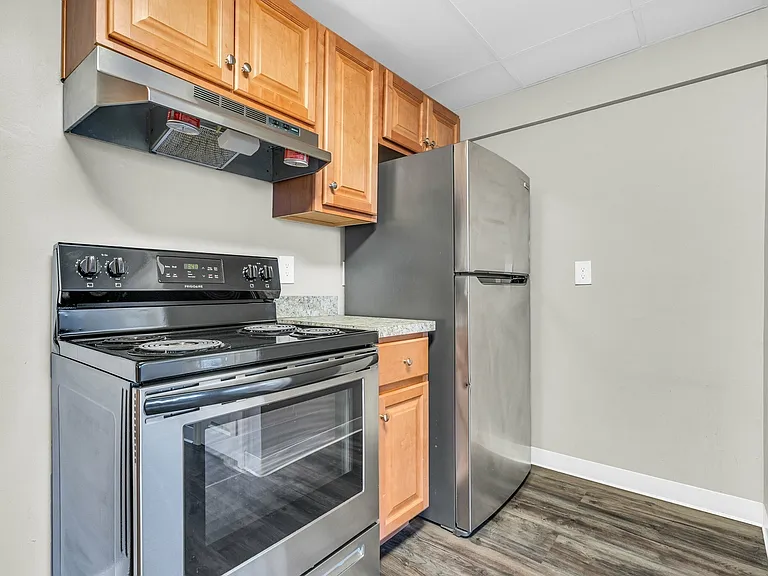 The Bellamy Apartments — Photo 12
