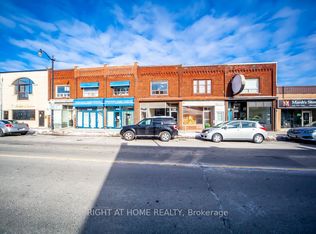 3328 Dundas St W, Toronto, ON M6P 2A4