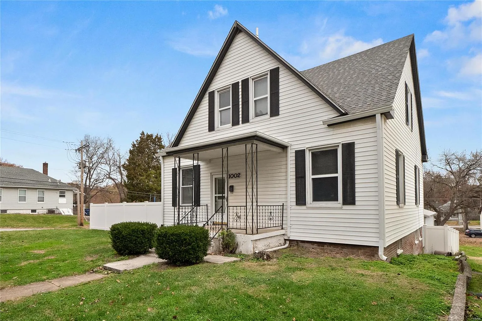 1002 S Charles St photo 1