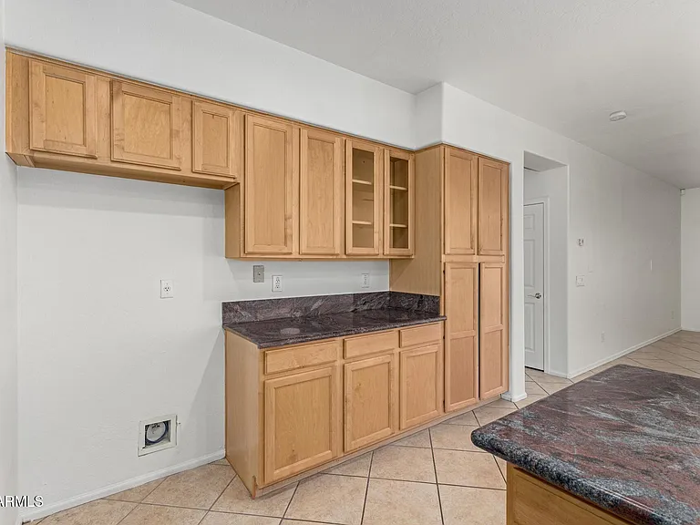 17415 W Yavapai St — Photo 7