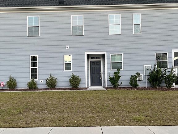 4th image of 1104 Lakebrink Dr