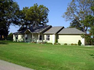 26469 S 619th Ln, Grove, OK 74344