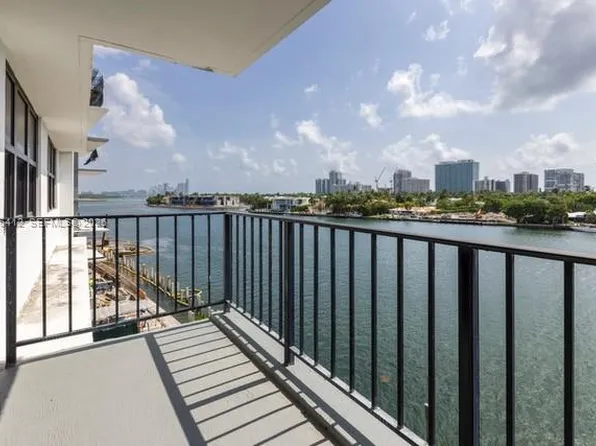 10101 E Bay Harbor Dr APT 504, Bay Harbor Islands, FL 33154