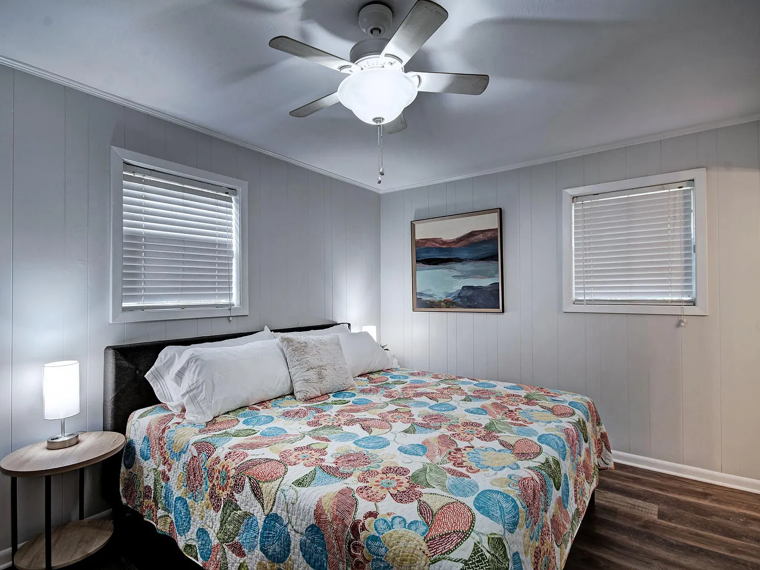 3 bed, 1.5 bath, 1230 sqft, $4,800 — Photo 4
