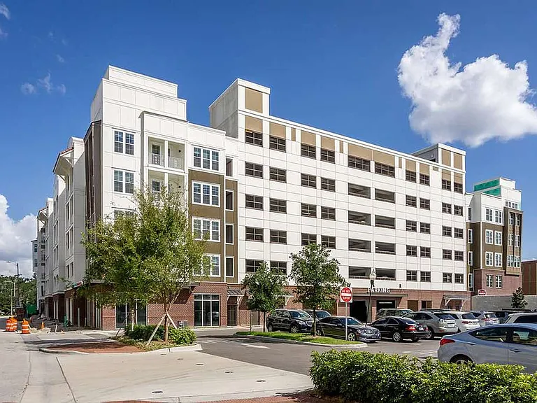 The Princeton at College Park — Photo 31