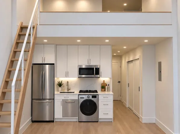 319 W 22nd St APT 2B, New York, NY 10011