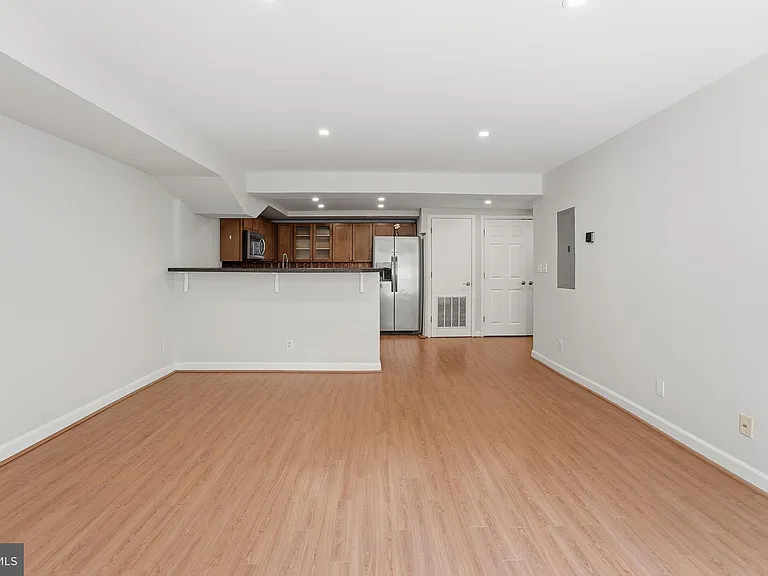 1329 N Van Dorn St — Photo 5