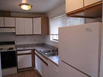 3rd image of 15701 SE 12th St