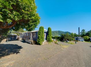 606 Court St, Garibaldi, OR