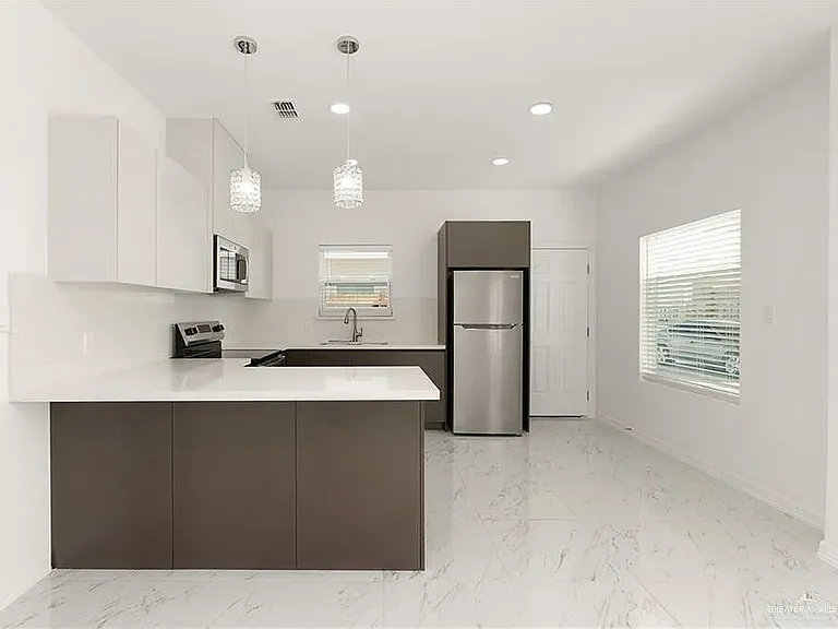 5712 Notre Dame Ave #1 — Photo 1