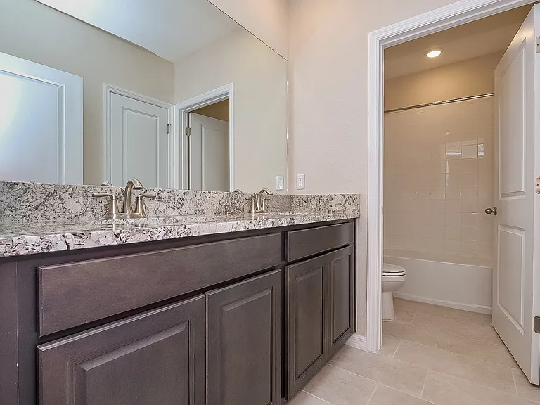 15506 Sweet Springs Bnd — Photo 13