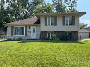 1017 NW Linden St, Ankeny, IA 50023