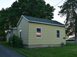 1346 N Division St, Morris, IL 60450