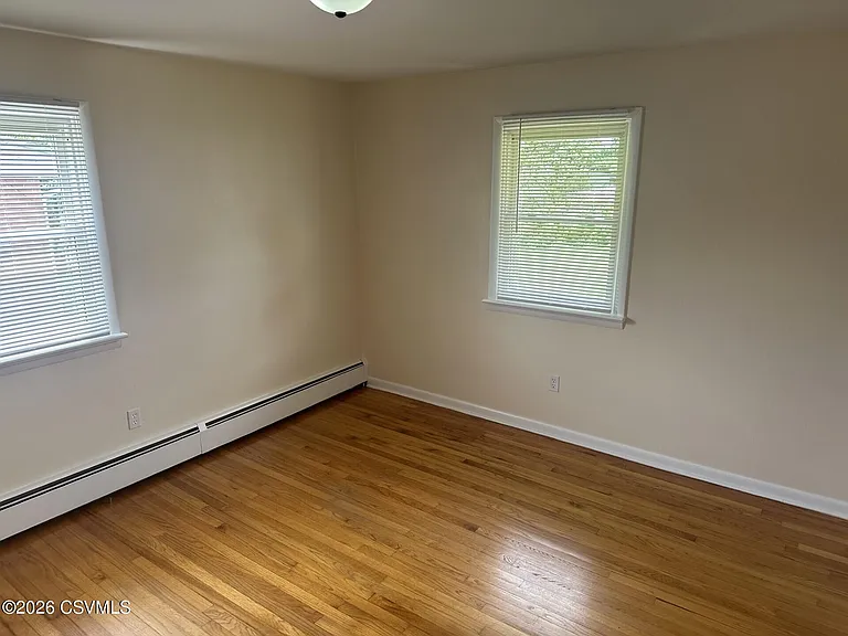 1127 Saint Anthony St — Photo 14