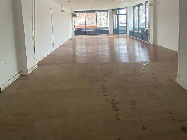 2nd image of 12618 111th Ave