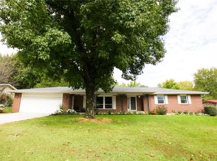 1319 Whitney Ln, Rolla, MO 65401