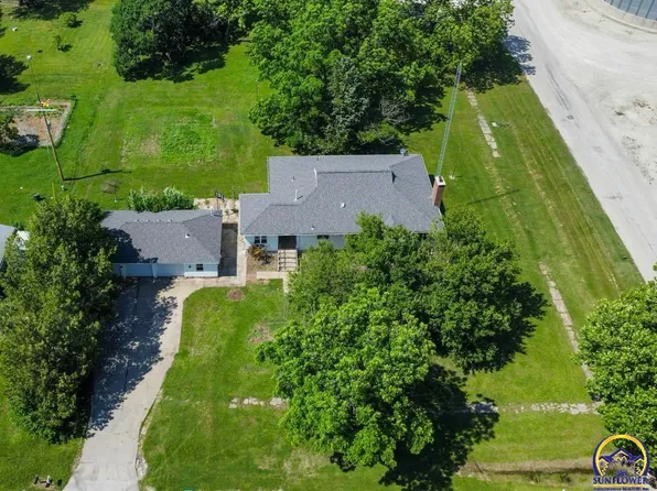 100 W Osage Ave, Hartford, KS 66854