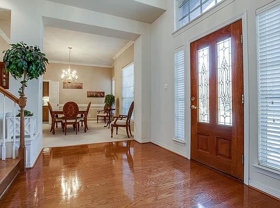 2nd image of 2119 Winding Creek Dr