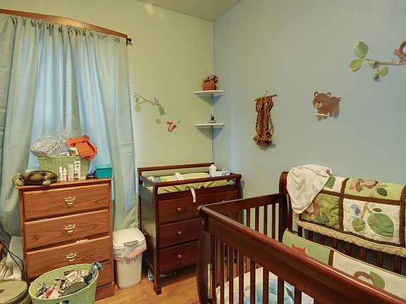2nd image of 3023 N Hamlin Ave #2