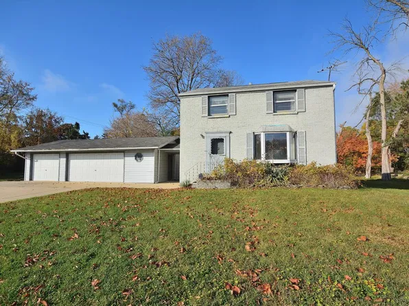 2365 N Calhoun ROAD, Brookfield, WI 53005