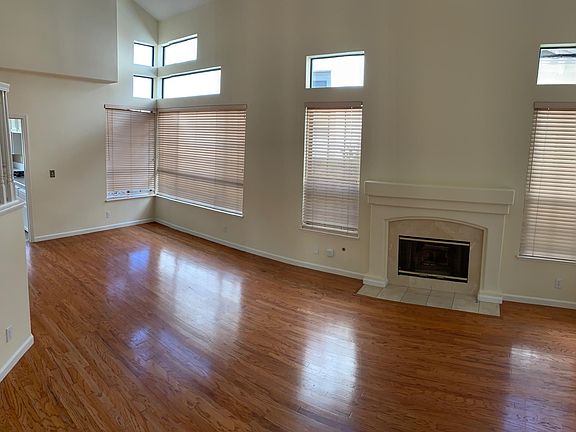 4th image of 2154 Paseo Del Oro
