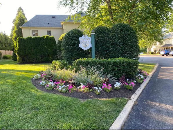 411 W Conestoga Rd, Devon, PA 19333