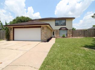 16242 Pasadero Dr, Houston, TX 77083
