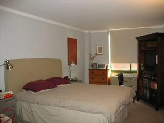 Rented by Corcoran | media 76